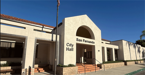 City-Hall-(1920x1000).png
